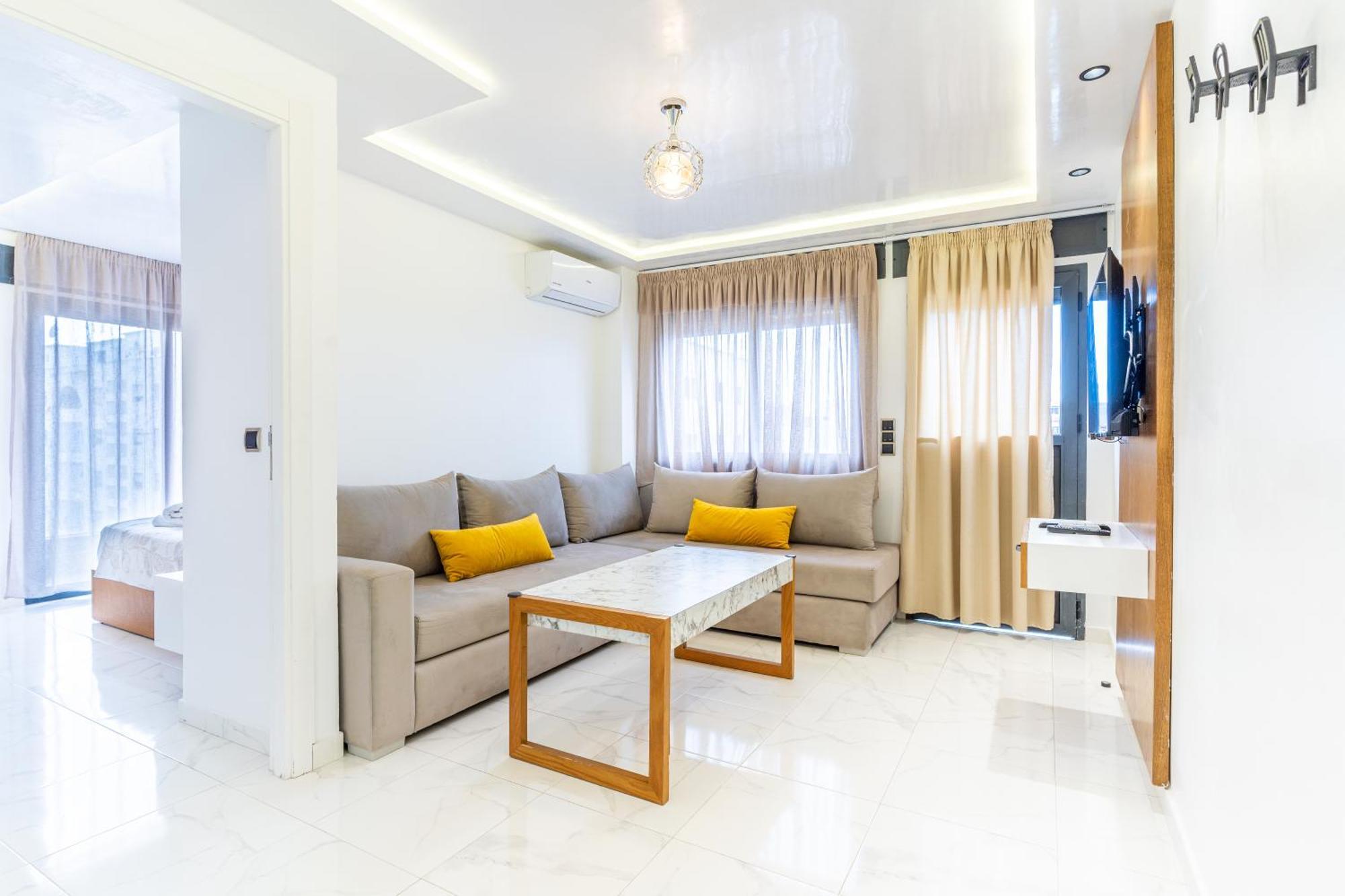 Hot Appar Luxury Suitemar M'Diq Exterior photo